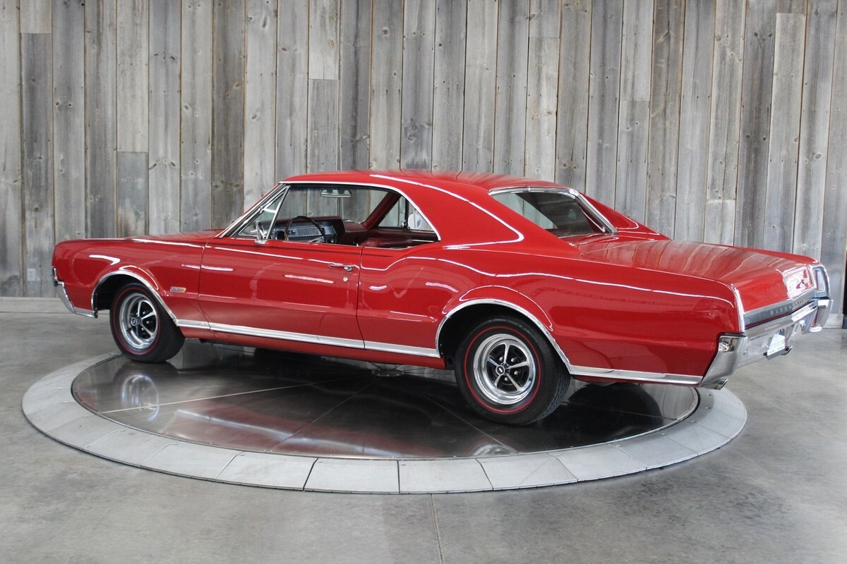 1967 Oldsmobile 442 - photo 3