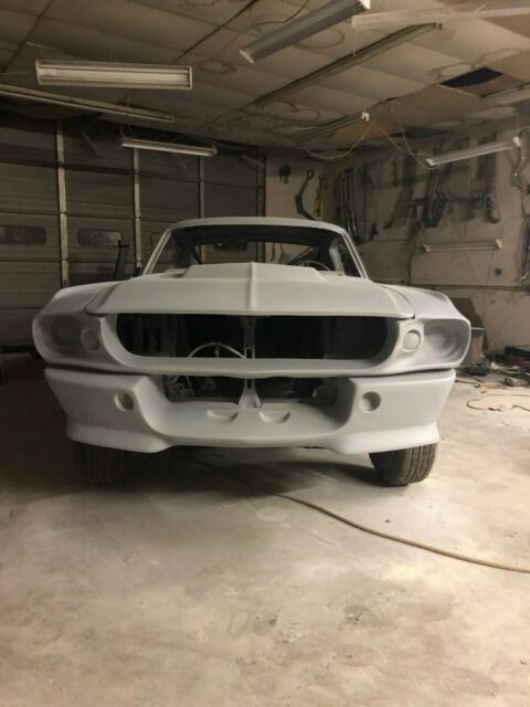1967 Ford ford fastback - photo 2