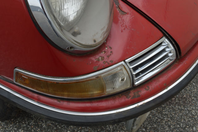 1967 Porsche 911 SWT Garage Find - photo 10