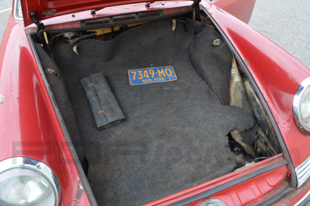 1967 Porsche 911 SWT Garage Find - photo 11
