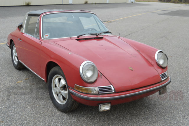 1967 Porsche 911 SWT Garage Find - photo 3