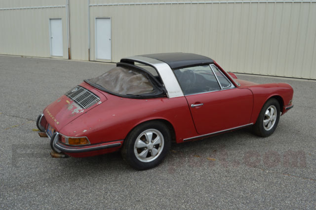 1967 Porsche 911 SWT Garage Find - photo 4