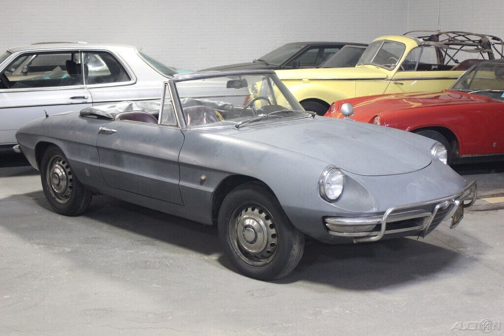 1967 Alfa Romeo Spider 1600 - photo 10
