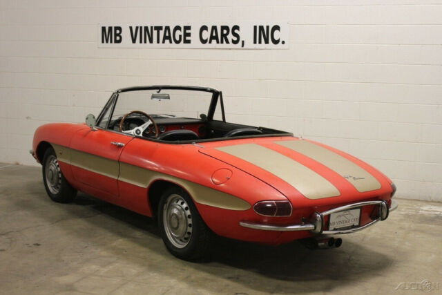 1967 Alfa Romeo Spider Convertible - photo 4
