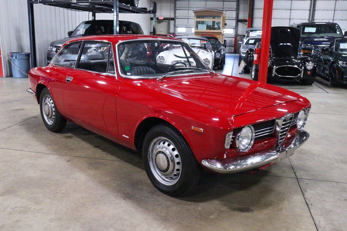 1967 Alfa Romeo Giulia Sprint GT - photo 10