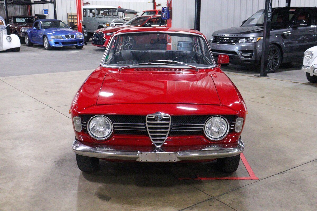 1967 Alfa Romeo Giulia Sprint GT - photo 11