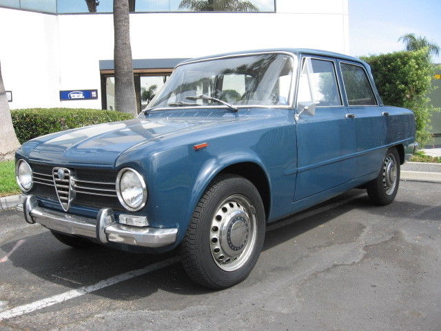 1967 ALFA-ROMEO GIULIA Ti 1300 *EXTREMELY ORIGINAL UNMODIFIED Ti with 60k miles! 1967 Alfa Romeo Giulia Ti