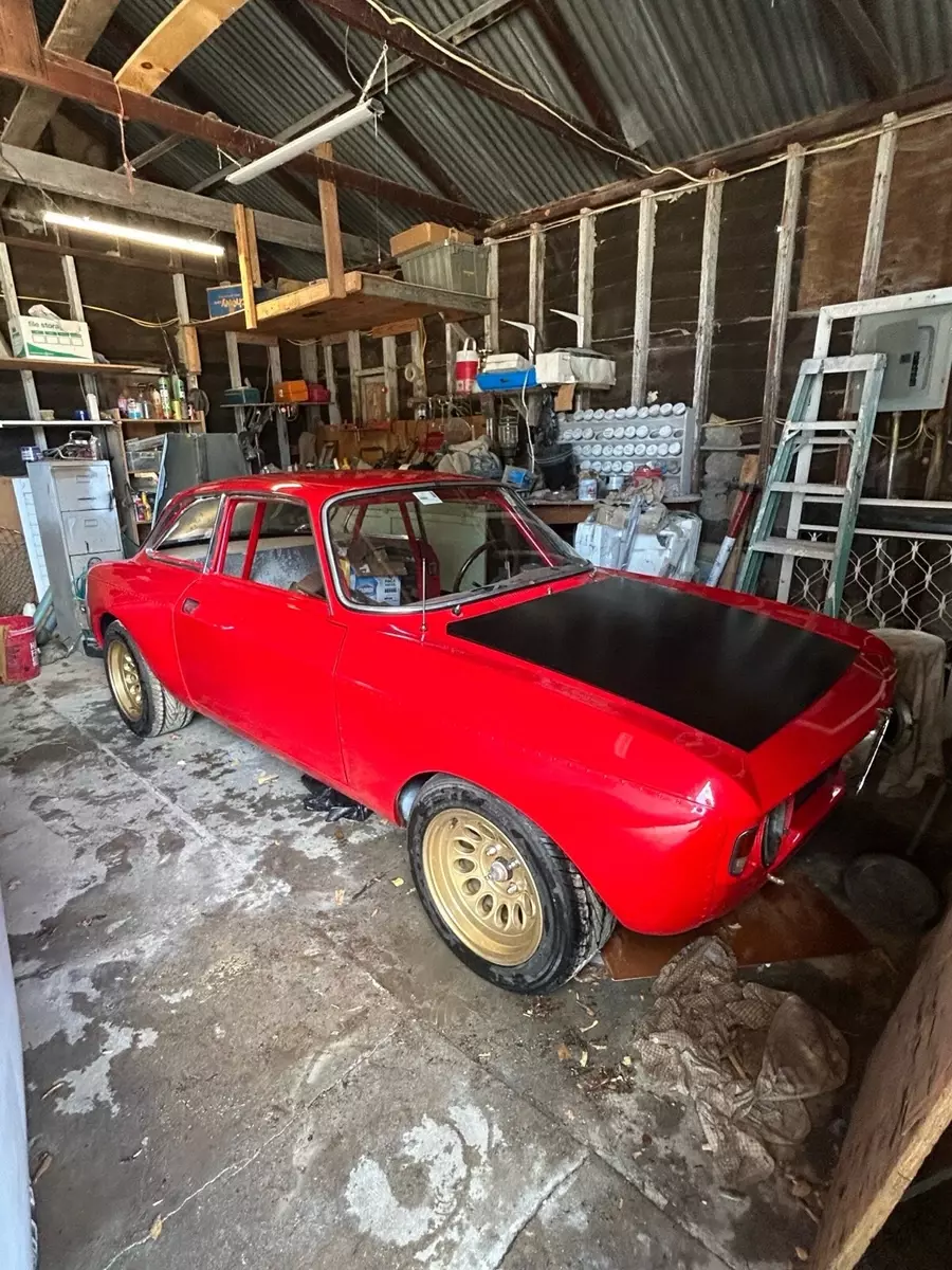 1967 Alfa Romeo GT Junior Coupe Red 1967 Alfa Romeo GT Junior