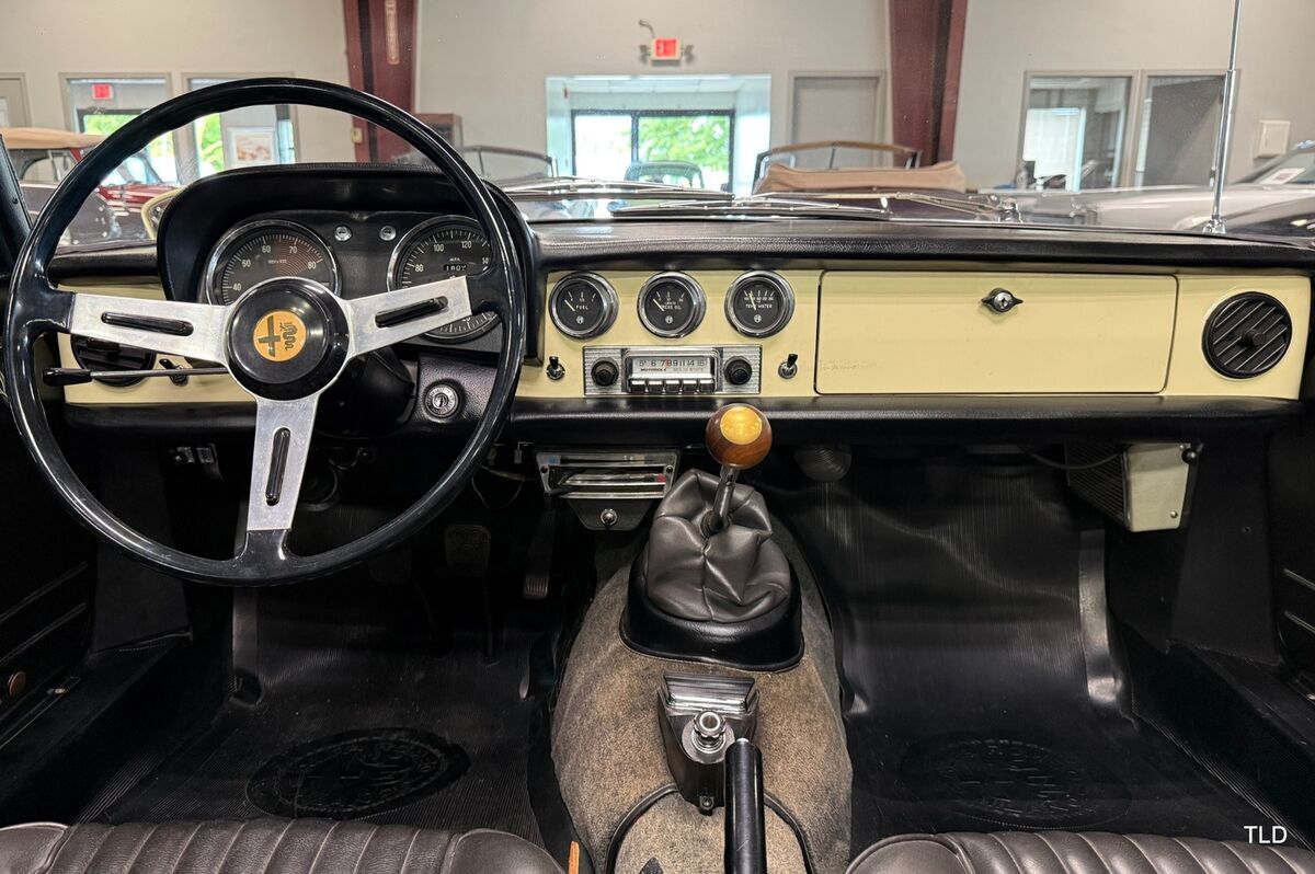 1967 Alfa Romeo Guiletta 1600 Spider Duetto - photo 9