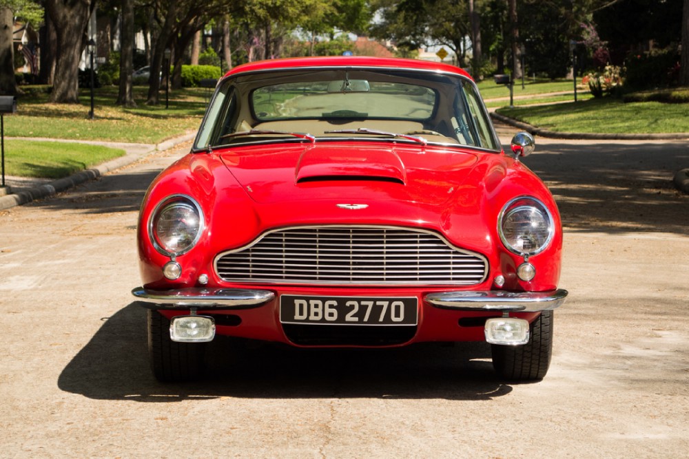 1967 Aston Martin DB6 - photo 2