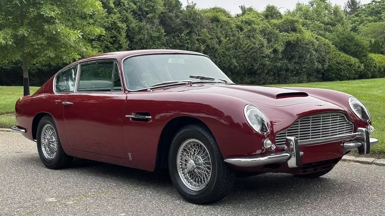 1967 Aston Martin DB6 Vantage 1967 Aston Martin DB6