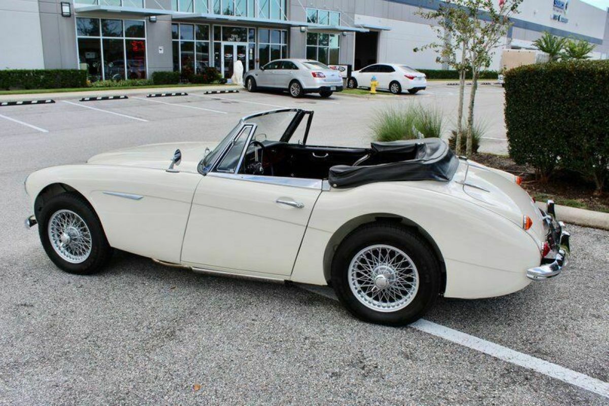 1967 Austin BJ8 - photo 12