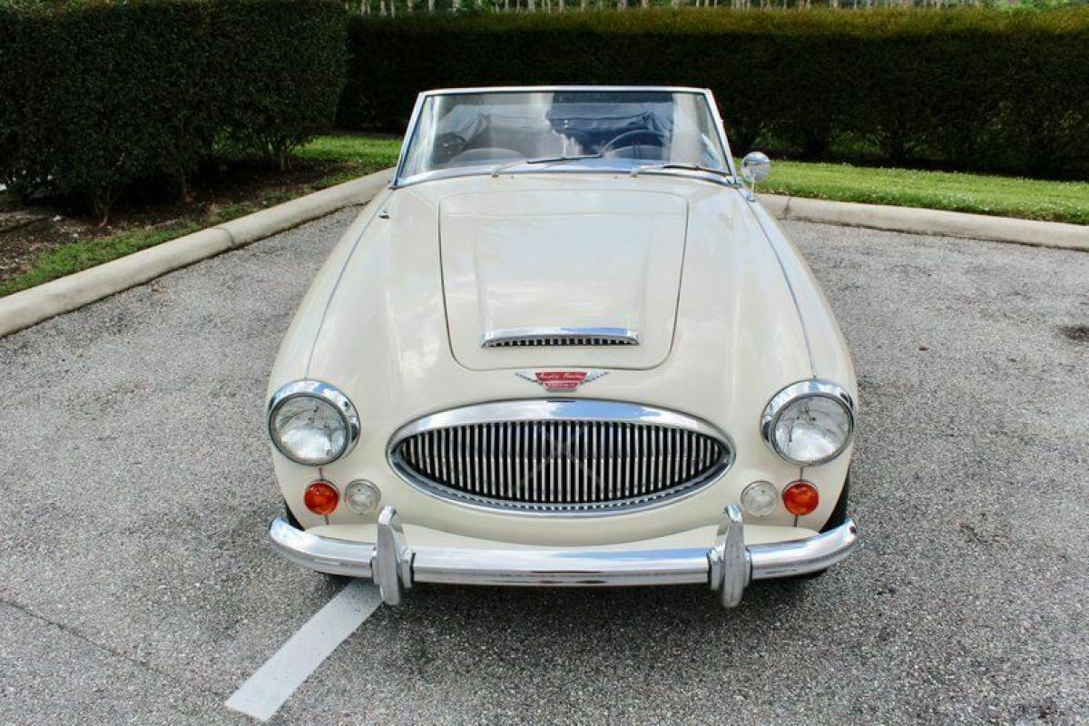 1967 Austin BJ8 - photo 7