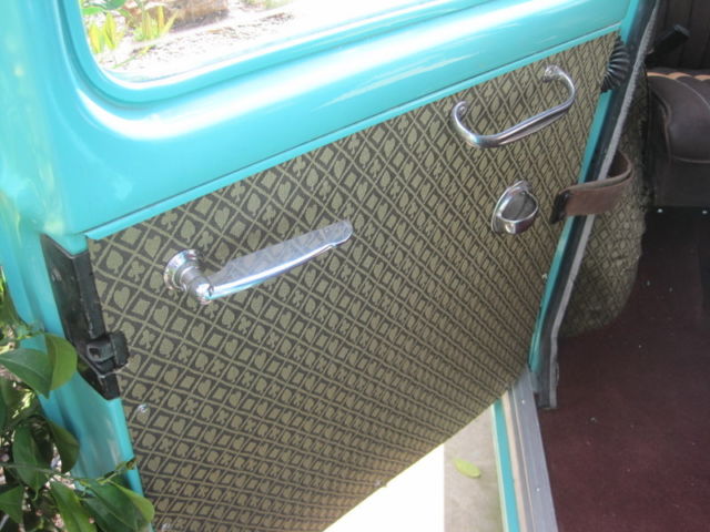 1967 Austin FX4 - photo 6