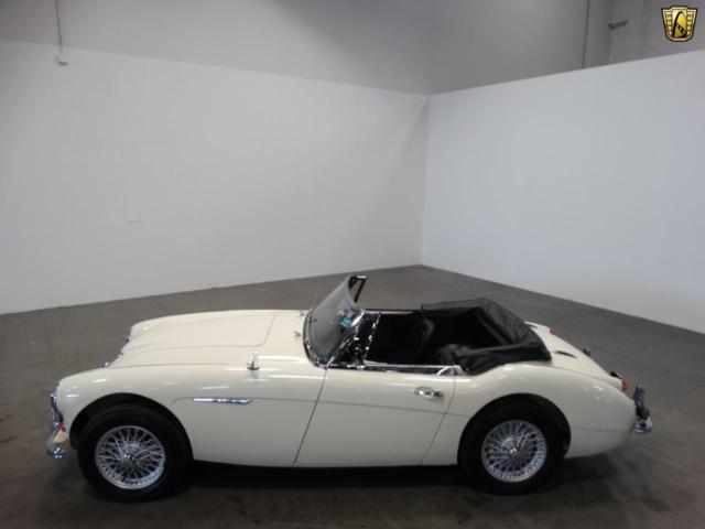 1967 Austin Healey 3000 - photo 2