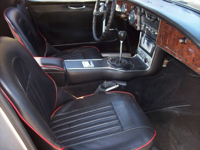 1967 Austin Healey 3000 - photo 10