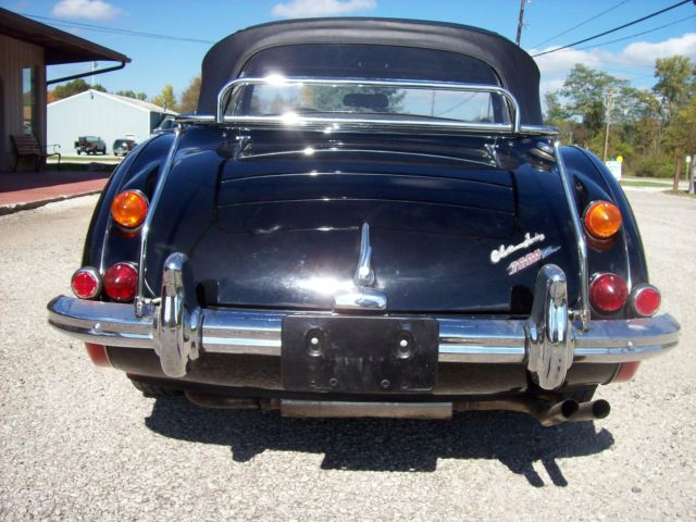 1967 Austin Healey 3000 - photo 2