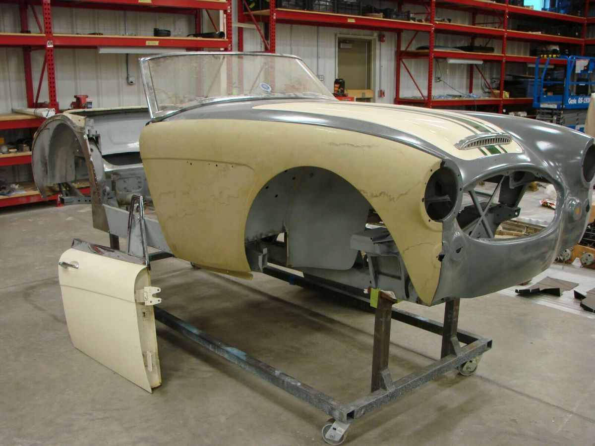 1967 Austin Healey 3000 - photo 3