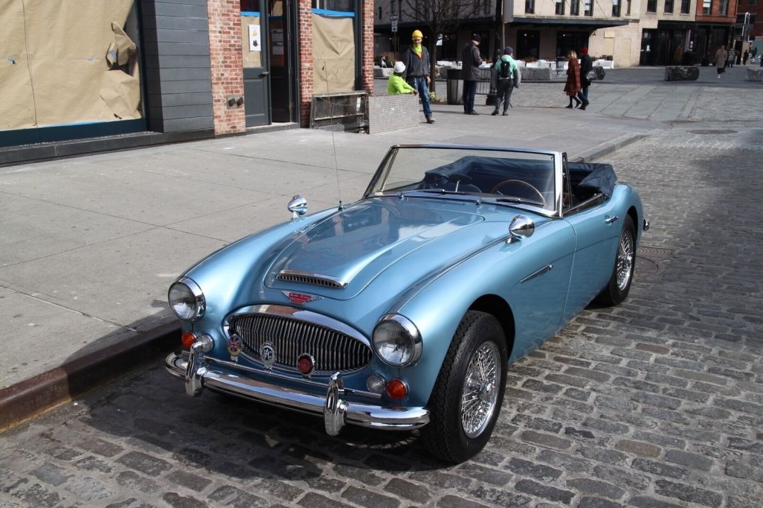 1967 Austin Healey 3000 BJ8 - photo 2