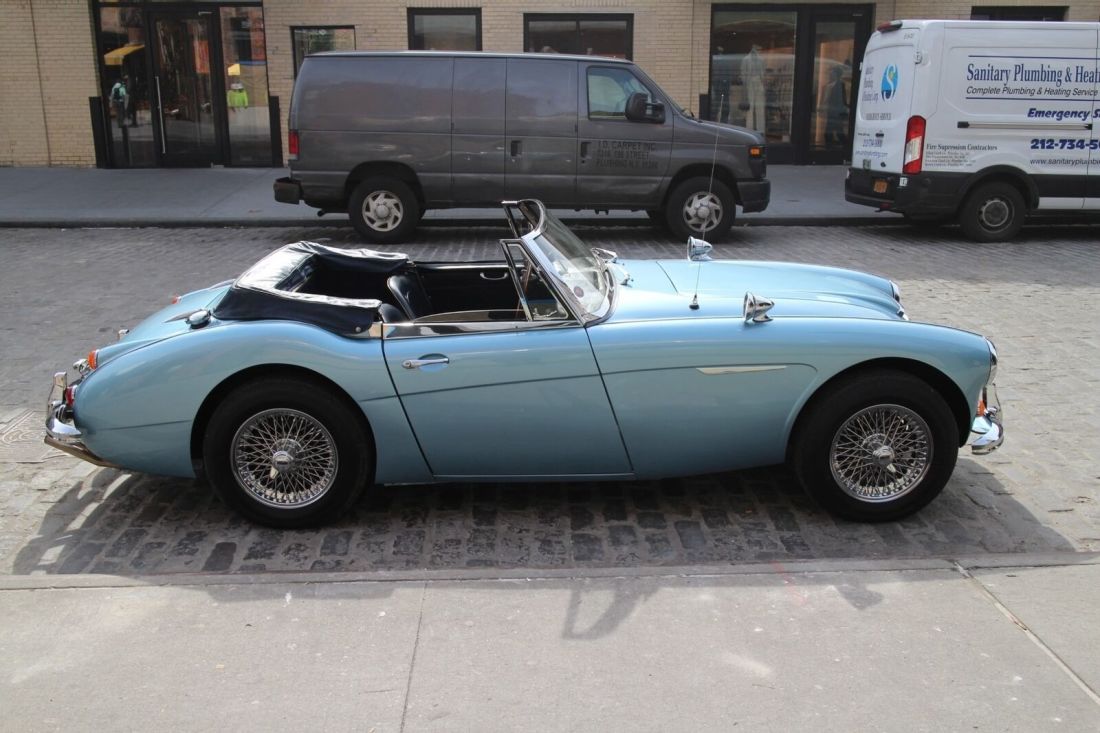 1967 Austin Healey 3000 BJ8 - photo 6