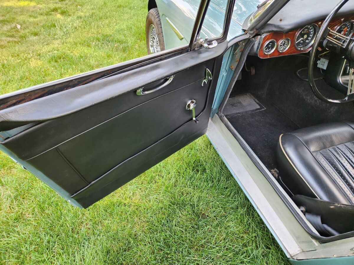 1967 Austin Healey 3000 - photo 11