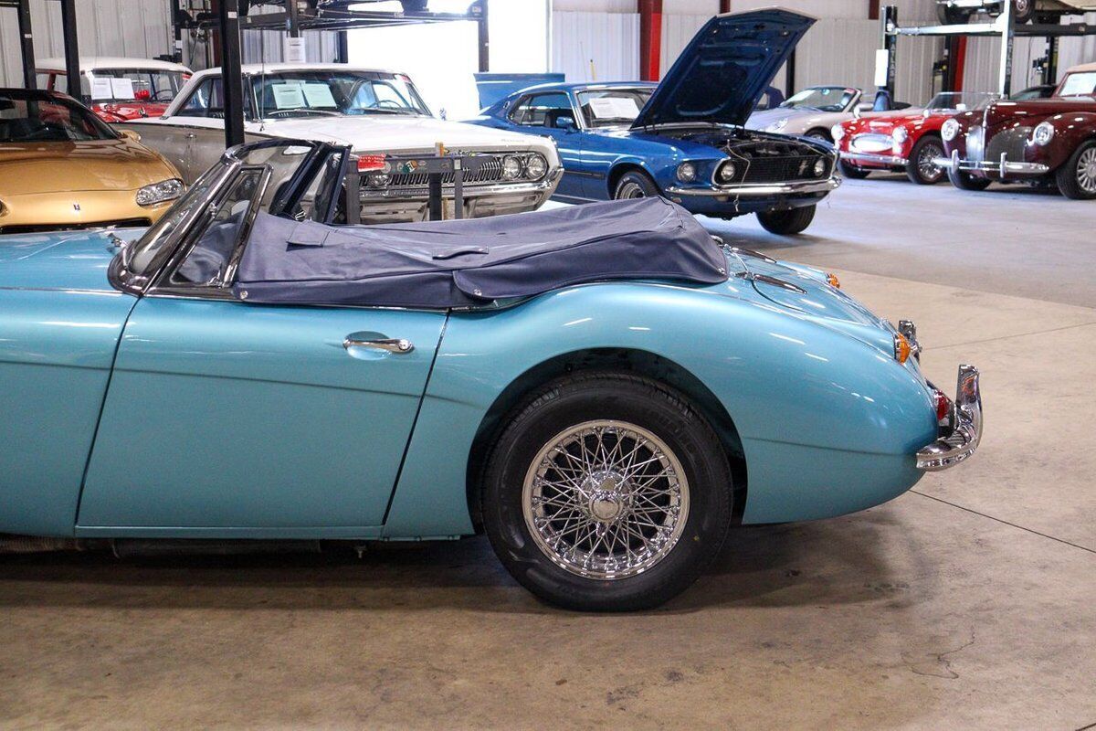 1967 Austin-Healey 3000 BJ8 MKIII - photo 4