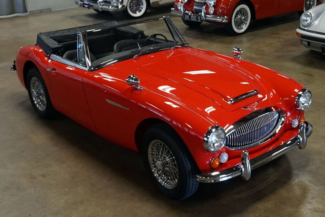 1967 Austin Healey 3000 BJ8 Sport Convertible - photo 2