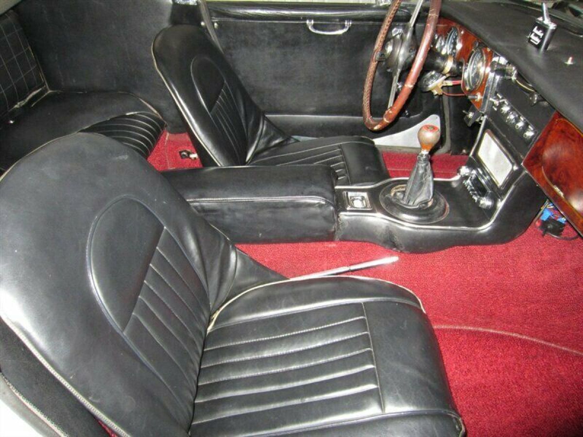 1967 Austin Healey 3000 - photo 6
