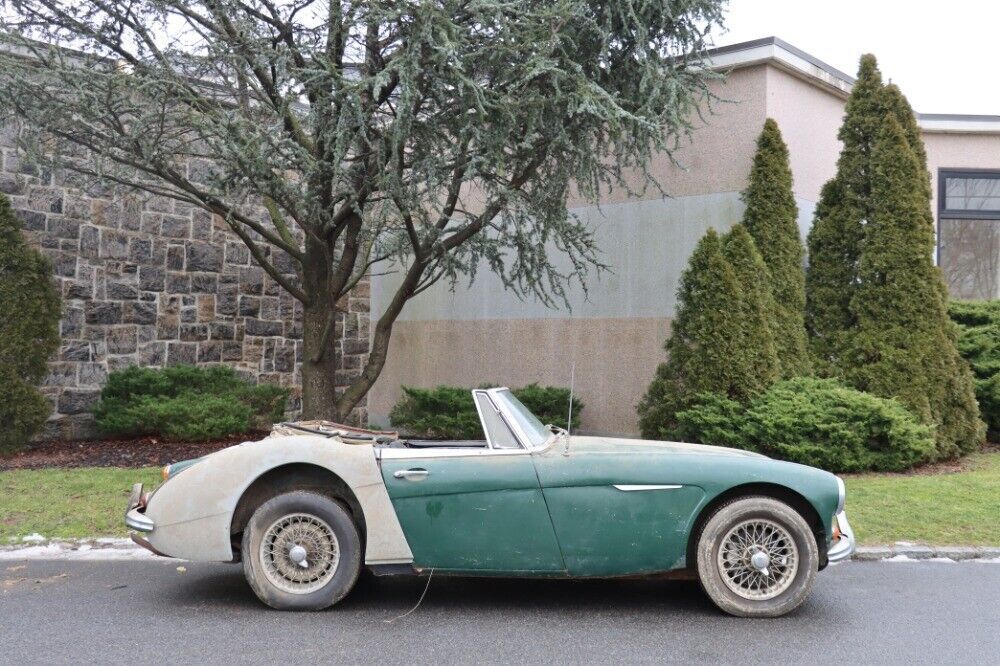 1967 Austin Healey 3000 MK III - photo 3