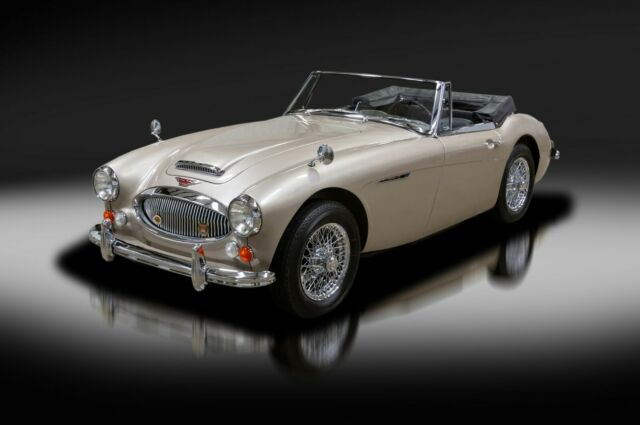 1967 Austin-Healey 3000 Mark III BJ8. Rare. Magnificent. Barrett-Jackson Auction 1967 Austin Healey 3000 MK III