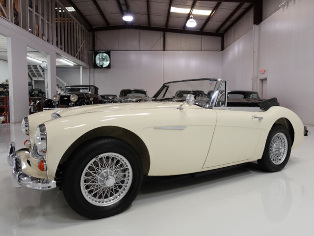 1967 Austin-Healey 3000 Mark III Phase II Roadster | Multi-show winner 1967 Austin Healey 3000 Mark III Phase II Roadster