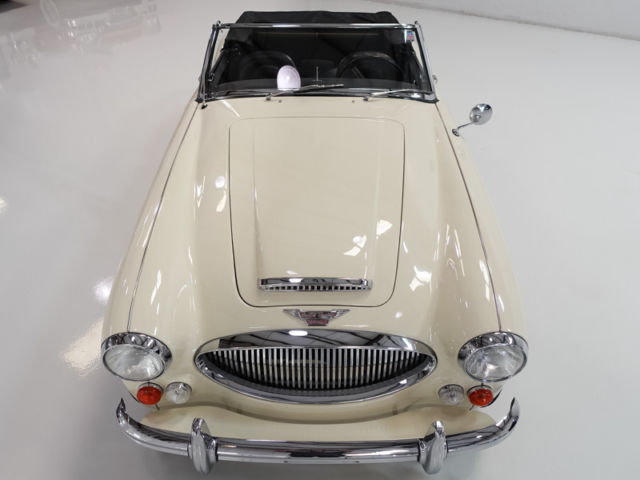 1967 Austin Healey 3000 Mark III Phase II Roadster - photo 11