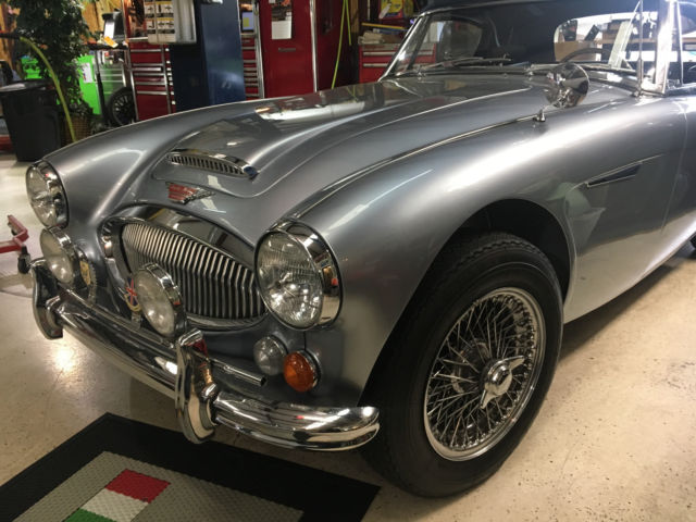 1967 Austin Healey 3000 BJ8 - photo 2