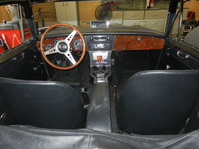 1967 Austin Healey 3000 - photo 8