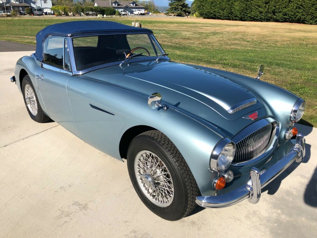 1967 Austin Healey 3000 - photo 3