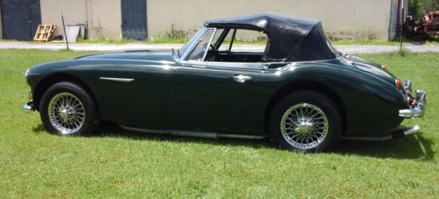 1967 Austin Healey 3000 - photo 12
