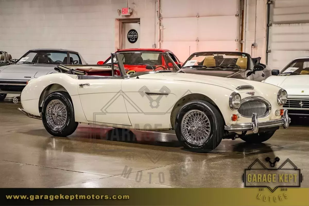 1967 Austin-Healey 3000 Mk III BJ8 White Convertible 2912cc Inline 6 63604 Miles 1967 Austin-Healey 3000 Mk III BJ8
