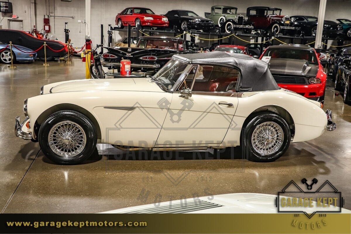 1967 Austin-Healey 3000 Mk III BJ8 - photo 10