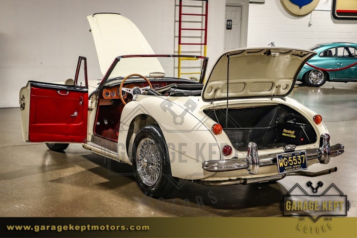1967 Austin-Healey 3000 Mk III BJ8 - photo 3