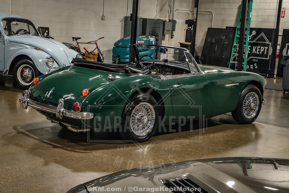 1967 Austin-Healey 3000 Mk III - photo 8