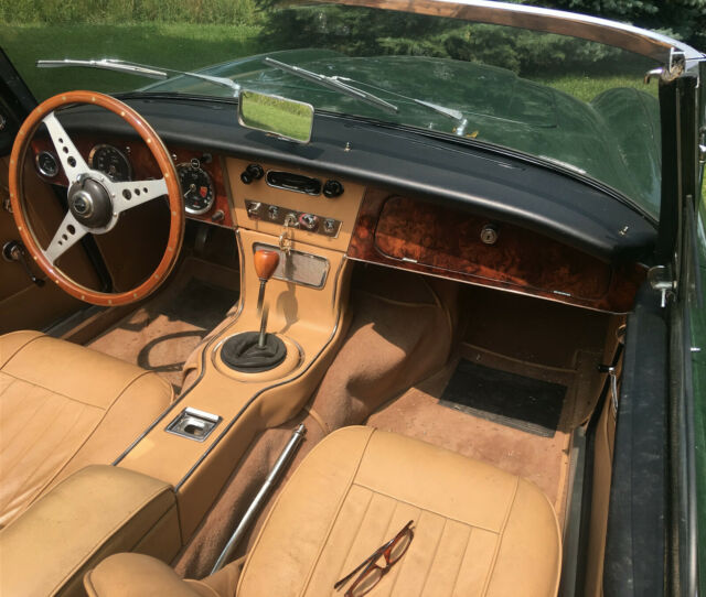 1967 Austin Healey 3000 Leather - photo 3