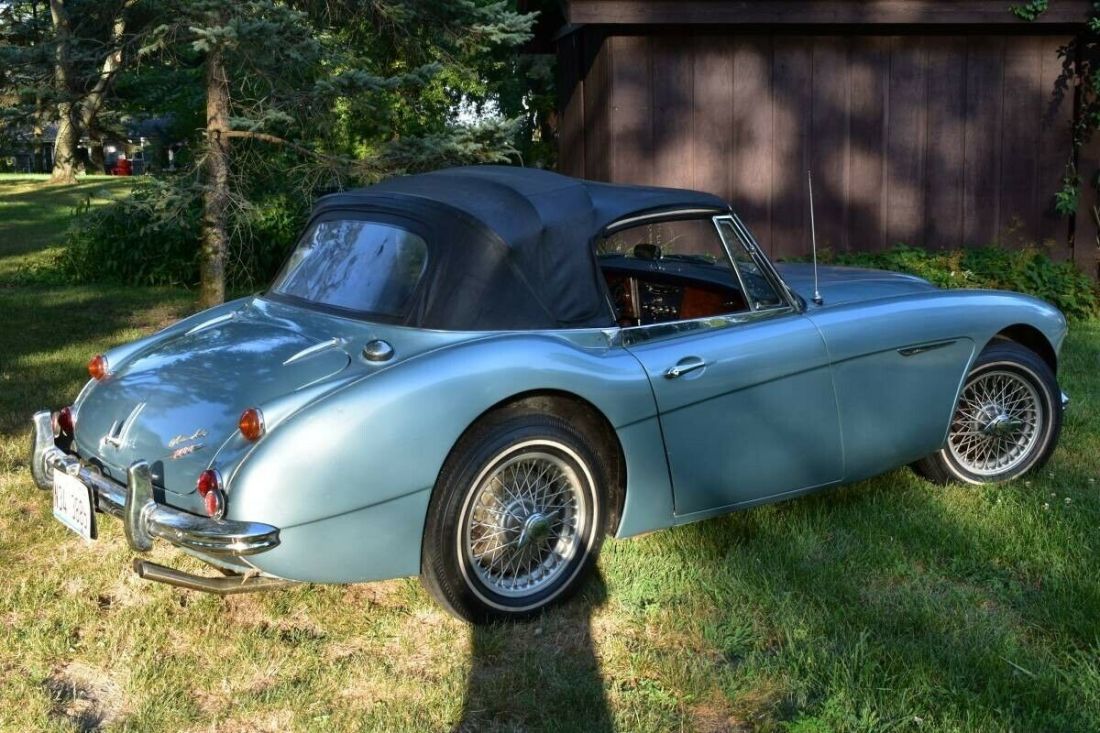 1967 Austin Healey 3000 MK111 - photo 3