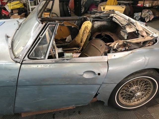1967 Austin Healey 3000 BJ8 MKIII Roadster - photo 12