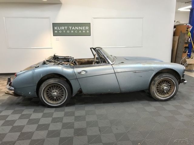 1967 Austin Healey 3000 BJ8 MKIII Roadster - photo 4
