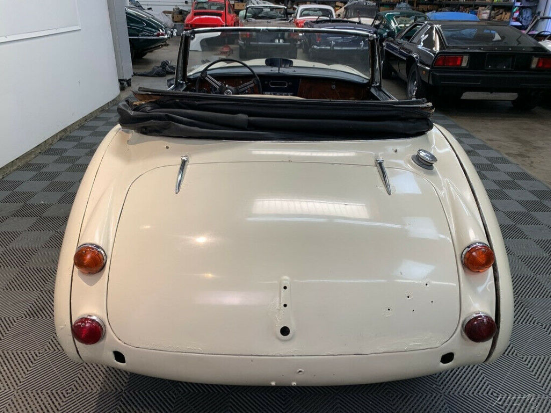 1967 Austin Healey 3000 1967 AUSTIN HEALEY 3000 MK3 BJ-8 PHASE - photo 10