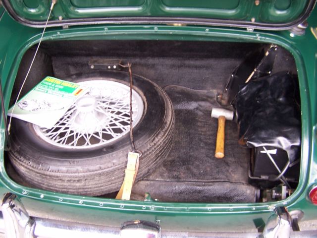 1967 Austin Healey 3000 - photo 8