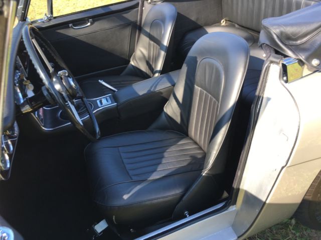 1967 Austin Healey 3000 MKIII - photo 11