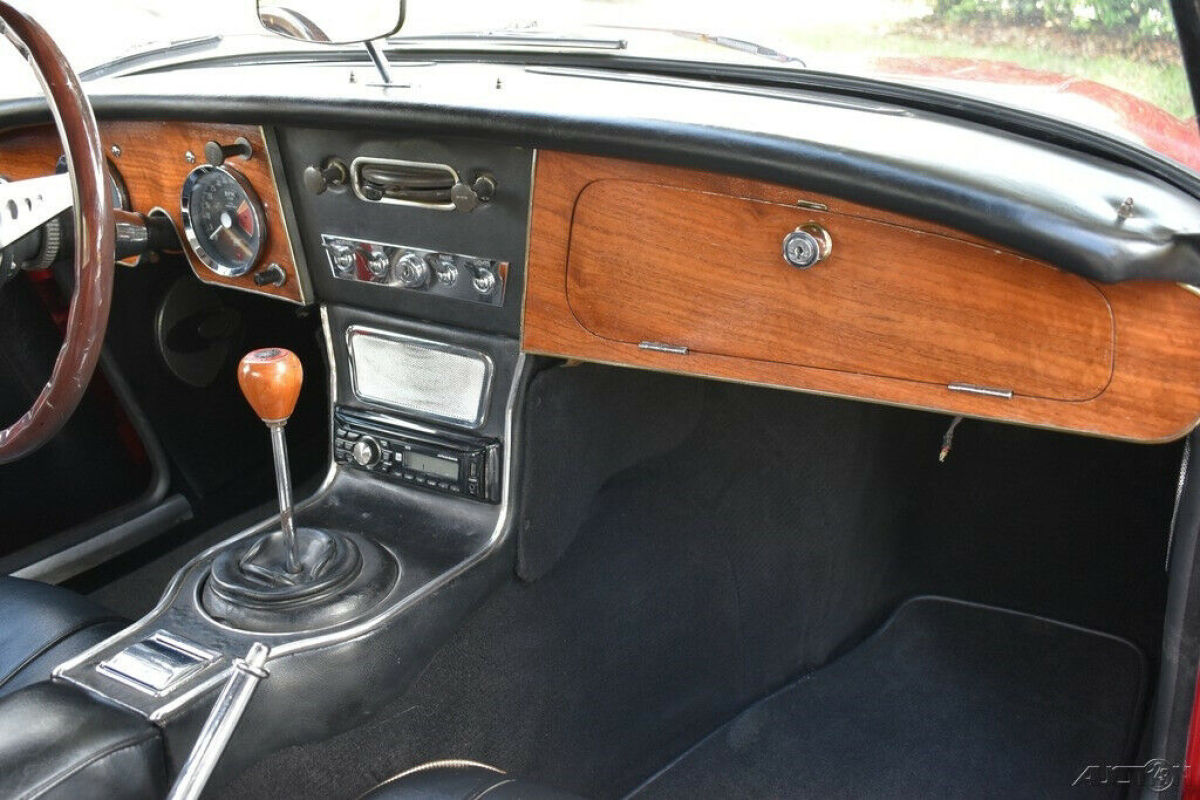 1967 Austin Healey 3000 MKIII BJ8 Roadster 3L 4 Speed - photo 13