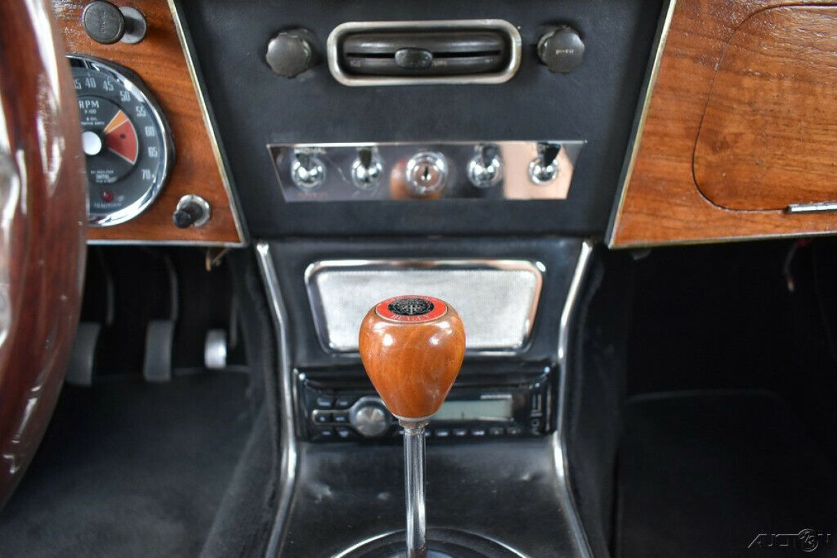 1967 Austin Healey 3000 MKIII BJ8 Roadster 3L 4 Speed - photo 9