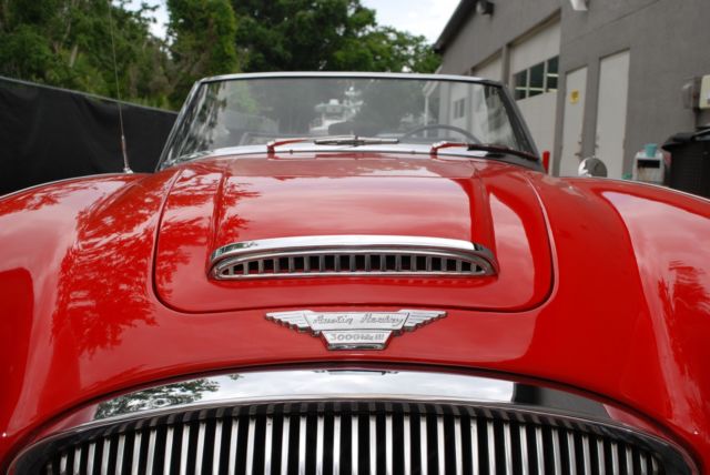 1967 Austin Healey 3000 - photo 2